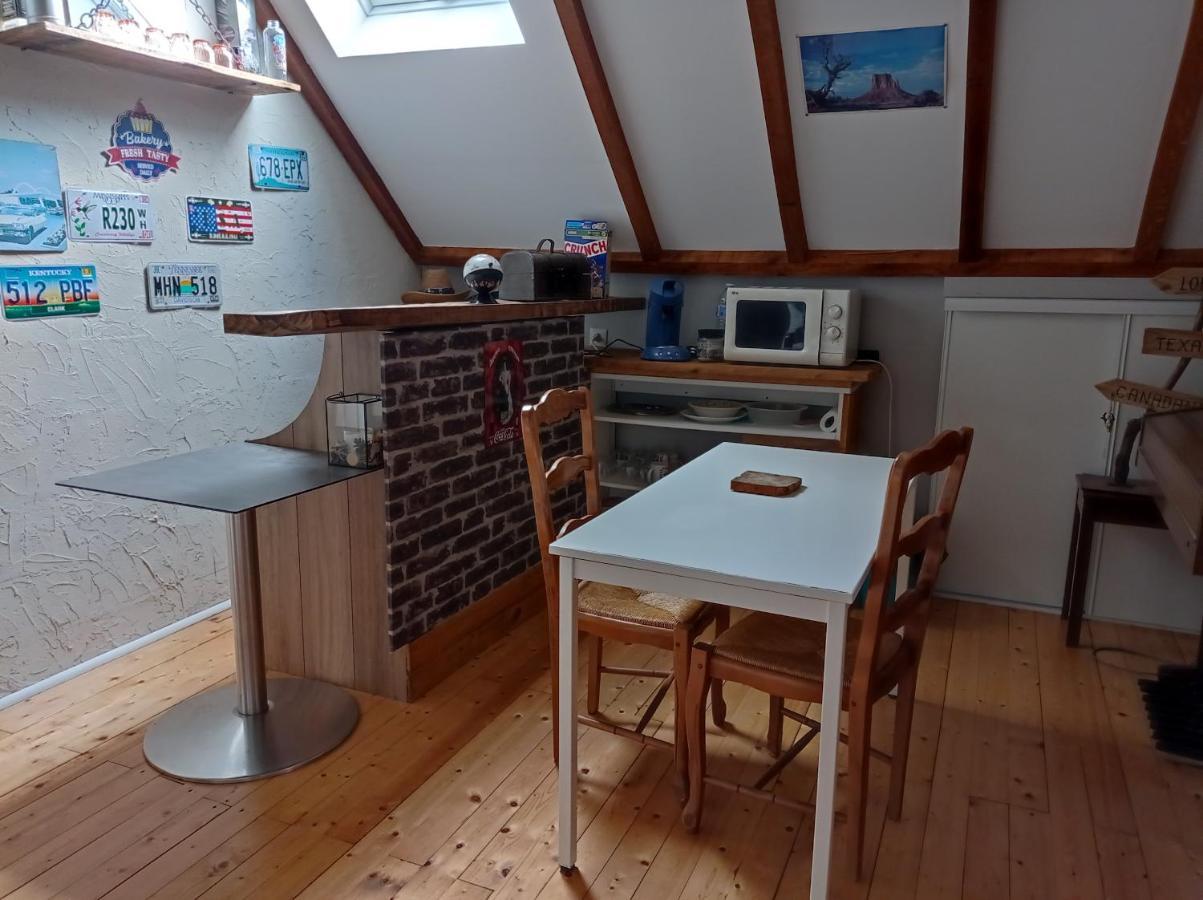 Chambre Campagnarde Du Gres Rouge De Beauval Buitenkant foto